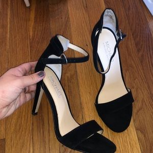 Michael Samantha Stiletto Heel NWOT